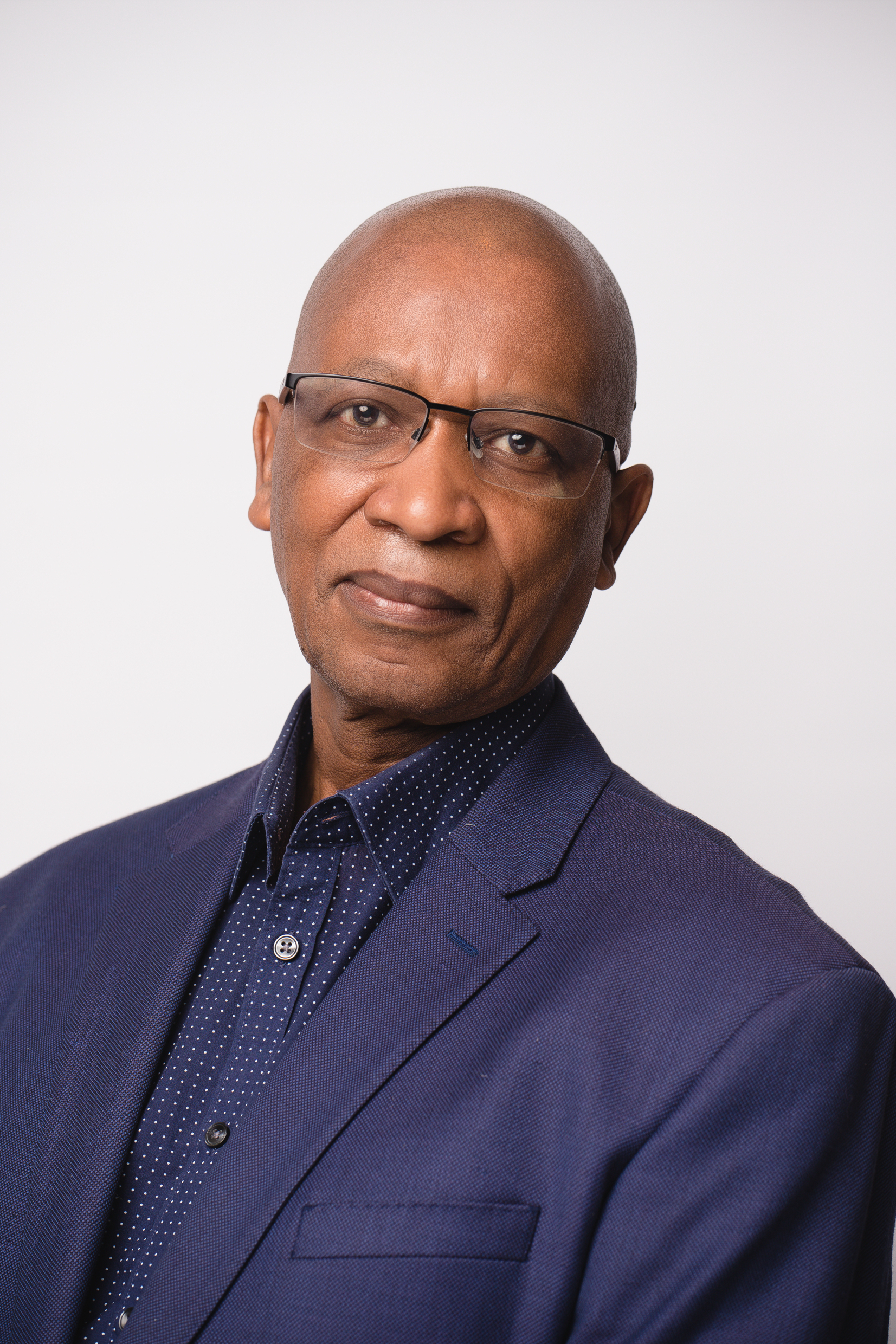 Bonisile McLaren Gantile - Managing Director